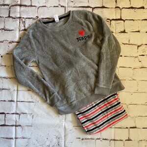 SO Fleece Junior Pajama Set - Like New - Medium